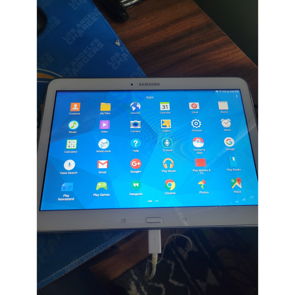 Samsung Galaxy TAB 4 plus 3 other tablets - Picture 12 of 14